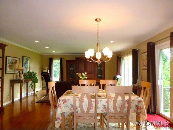 120 Yardley Court - Photo 5