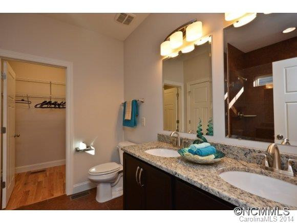 8 West Summit Avenue - Photo 11