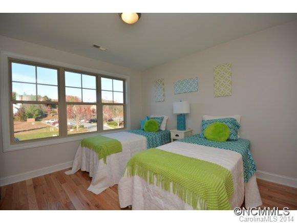 8 West Summit Avenue - Photo 20