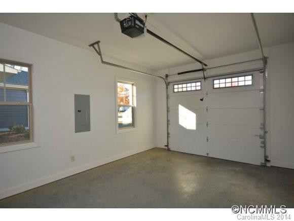 8 West Summit Avenue - Photo 24