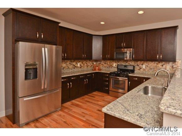 8 West Summit Avenue - Photo 6