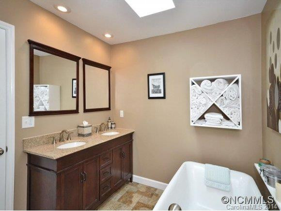 1 BURNETTE DR - Photo 10