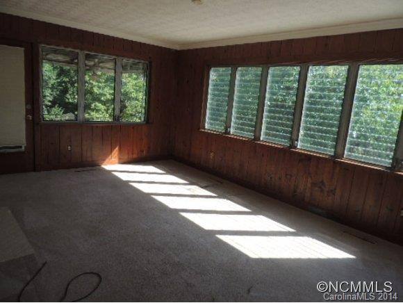286 Elizabeth Avenue - Photo 7