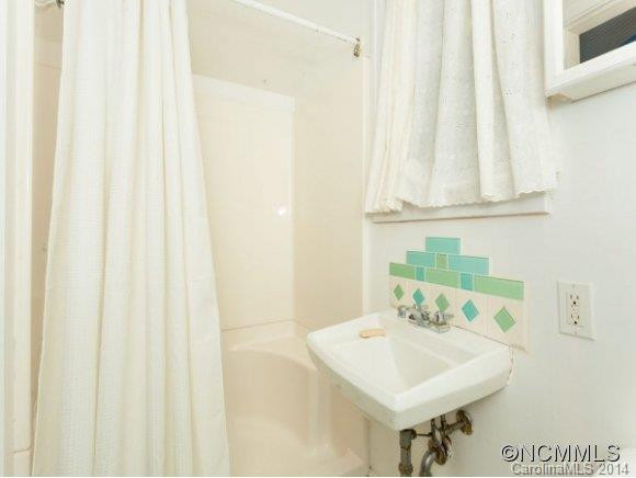 37 Rosewood Avenue - Photo 13