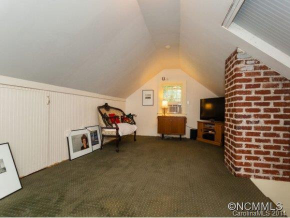 37 Rosewood Avenue - Photo 17