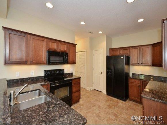 42 MOUNTAIN MEADOW CIRCLE - Photo 3