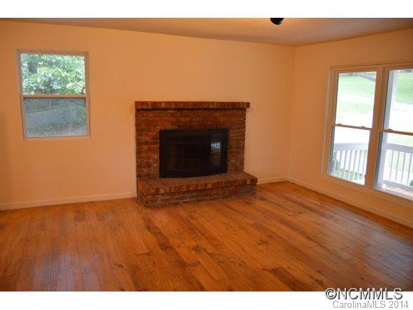 152 Willowbrook - Photo 5