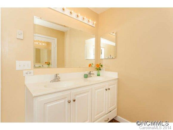 18 Conger Drive - Photo 9
