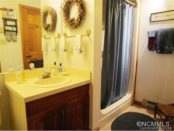 2915 Town Mountain Road - Photo 20