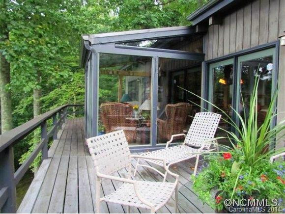 2915 Town Mountain Road - Photo 4