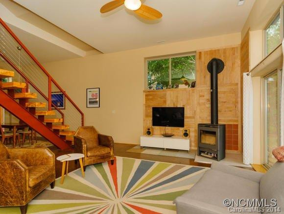 71 Joyner Avenue - Photo 6