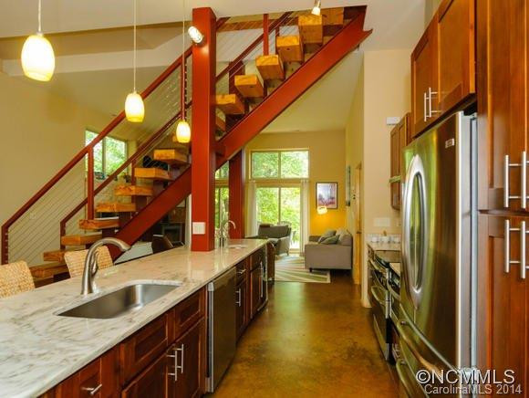 71 Joyner Avenue - Photo 9