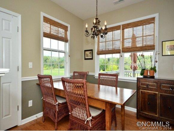 33 MANDERLEY WAY - Photo 5