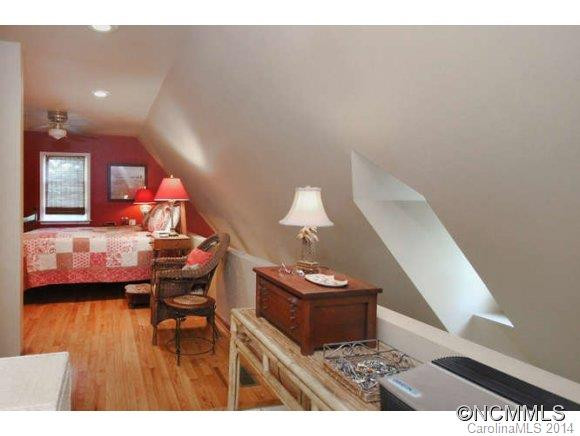 14 Hillside Street - Photo 14