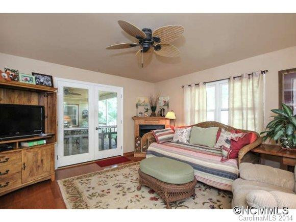 14 Hillside Street - Photo 7