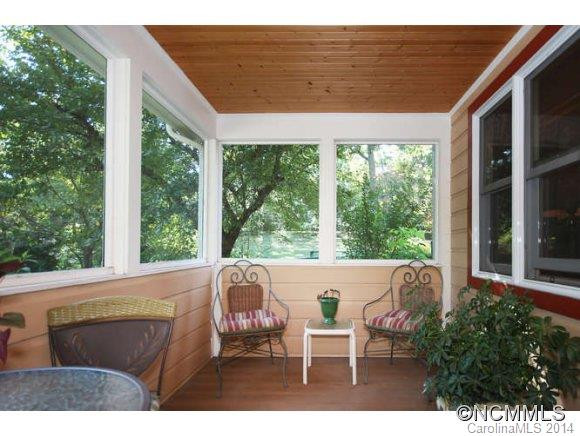 14 Hillside Street - Photo 10