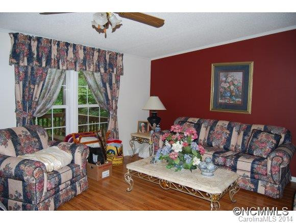 35 Musterfield Drive - Photo 2