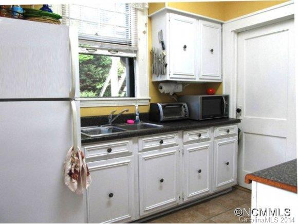 417 NINTH AVENUE WEST - Photo 5