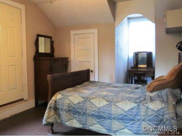 417 NINTH AVENUE WEST - Photo 8