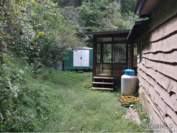 124 Neyland Place - Photo 4