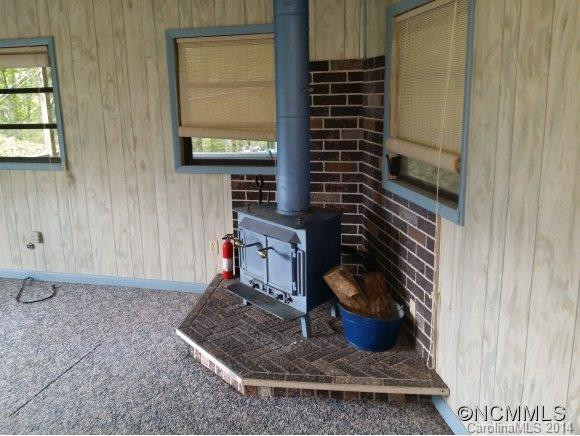 124 Neyland Place - Photo 6