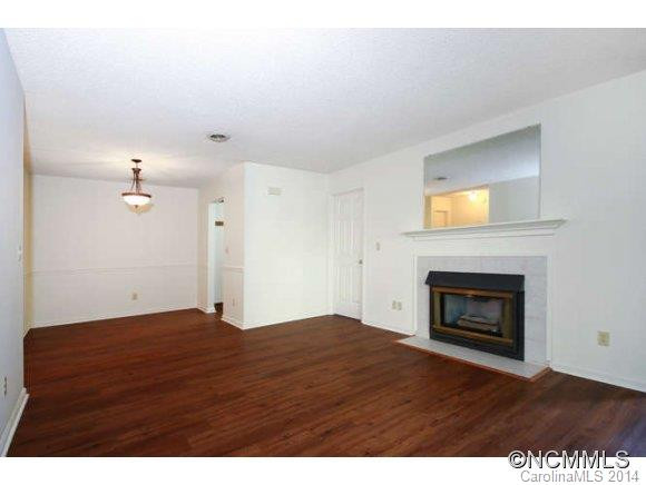 110 Heywood Road - Photo 6