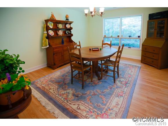 82 Hillside Road - Photo 4