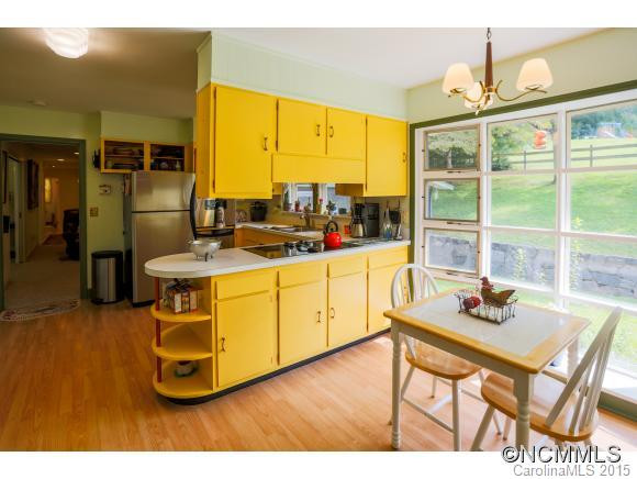 82 Hillside Road - Photo 5