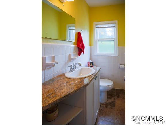 82 Hillside Road - Photo 7