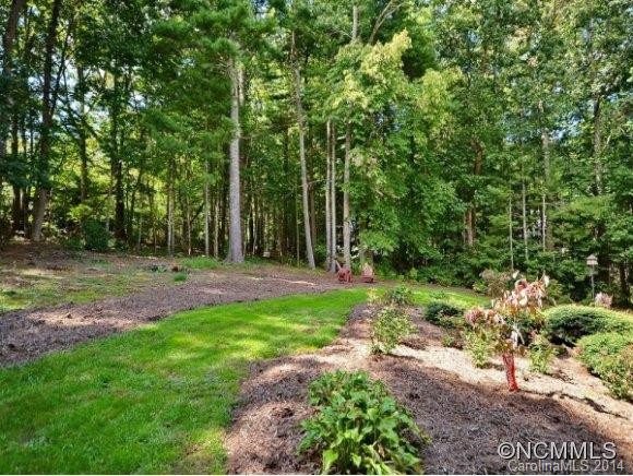 31 WESTON HEIGHTS DRIVE - Photo 2