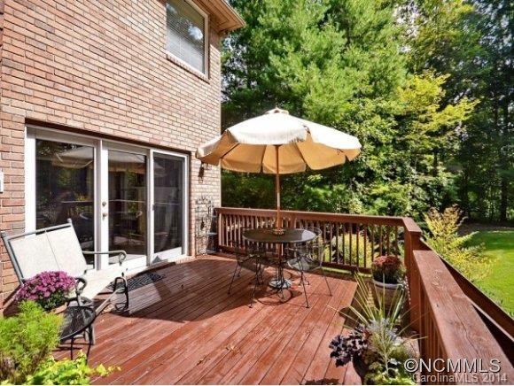 31 WESTON HEIGHTS DRIVE - Photo 4