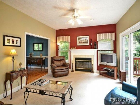 31 WESTON HEIGHTS DRIVE - Photo 9