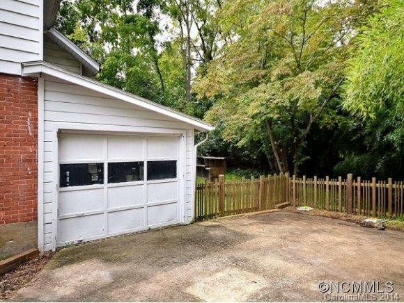 4 MITCHELL AVE - Photo 15
