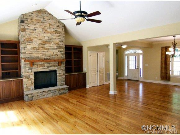 210 Holly Haven Court - Photo 2