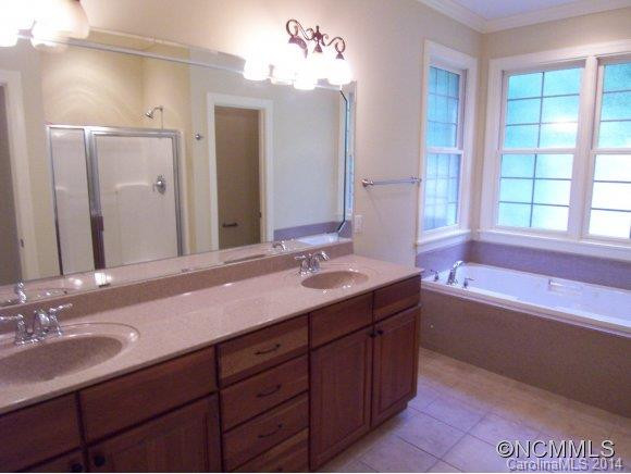 210 Holly Haven Court - Photo 12