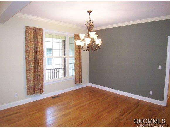 210 Holly Haven Court - Photo 3