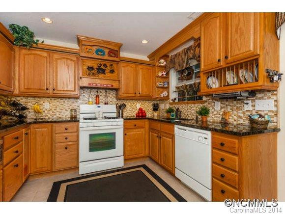86 Rotunda Circle - Photo 11