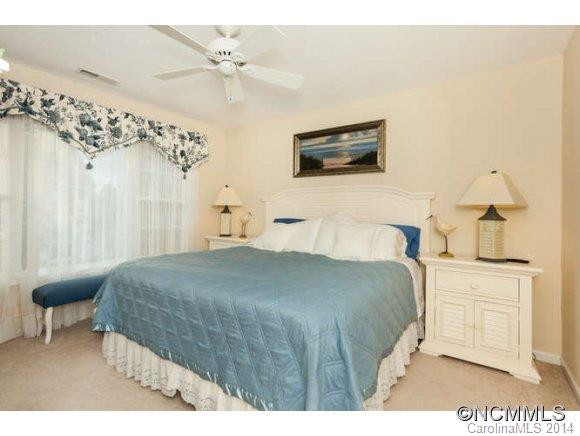 86 Rotunda Circle - Photo 14