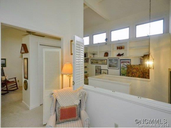 303 WILD OAK LANE - Photo 17