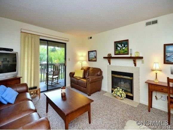 601 ABBEY CIRCLE - Photo 2
