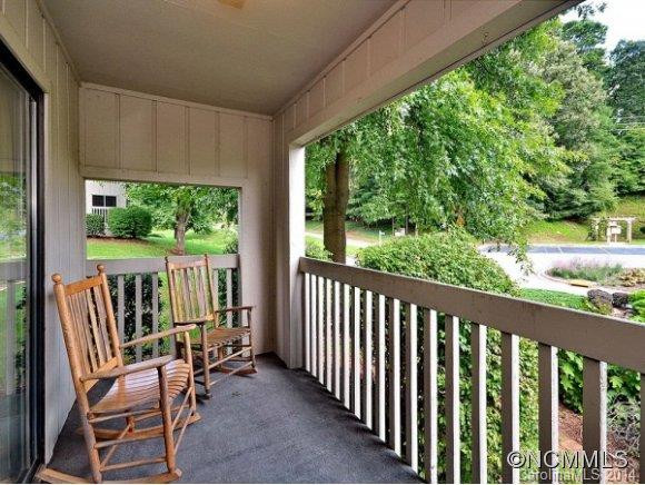 601 ABBEY CIRCLE - Photo 3