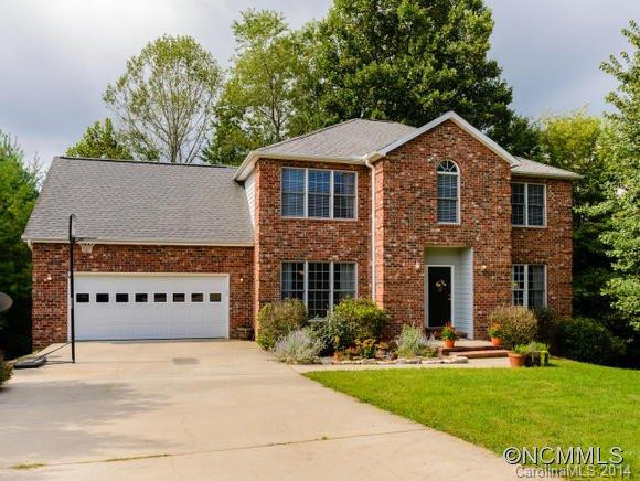 16 Chartwell Lane