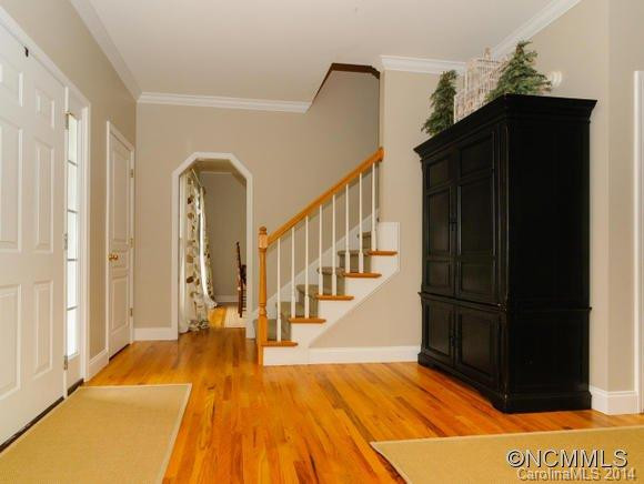 16 Chartwell Lane - Photo 3