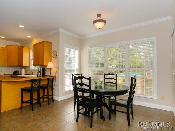 16 Chartwell Lane - Photo 6