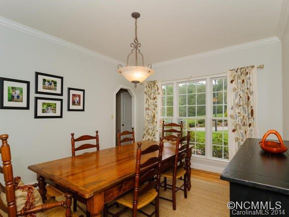 16 Chartwell Lane - Photo 8