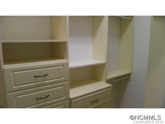 209 W. Sondley - Photo 15