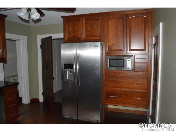 60 Love Lane - Photo 8