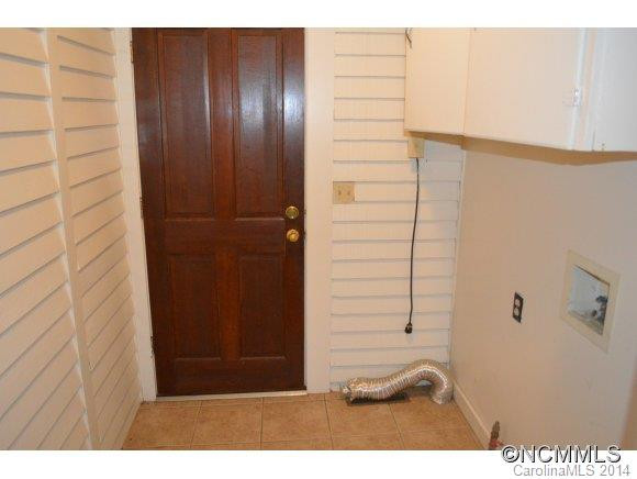 60 Love Lane - Photo 10