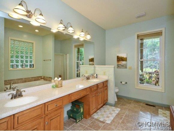62 HIDEAWAY DRIVE - Photo 12