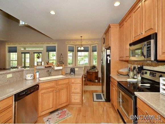 62 HIDEAWAY DRIVE - Photo 3